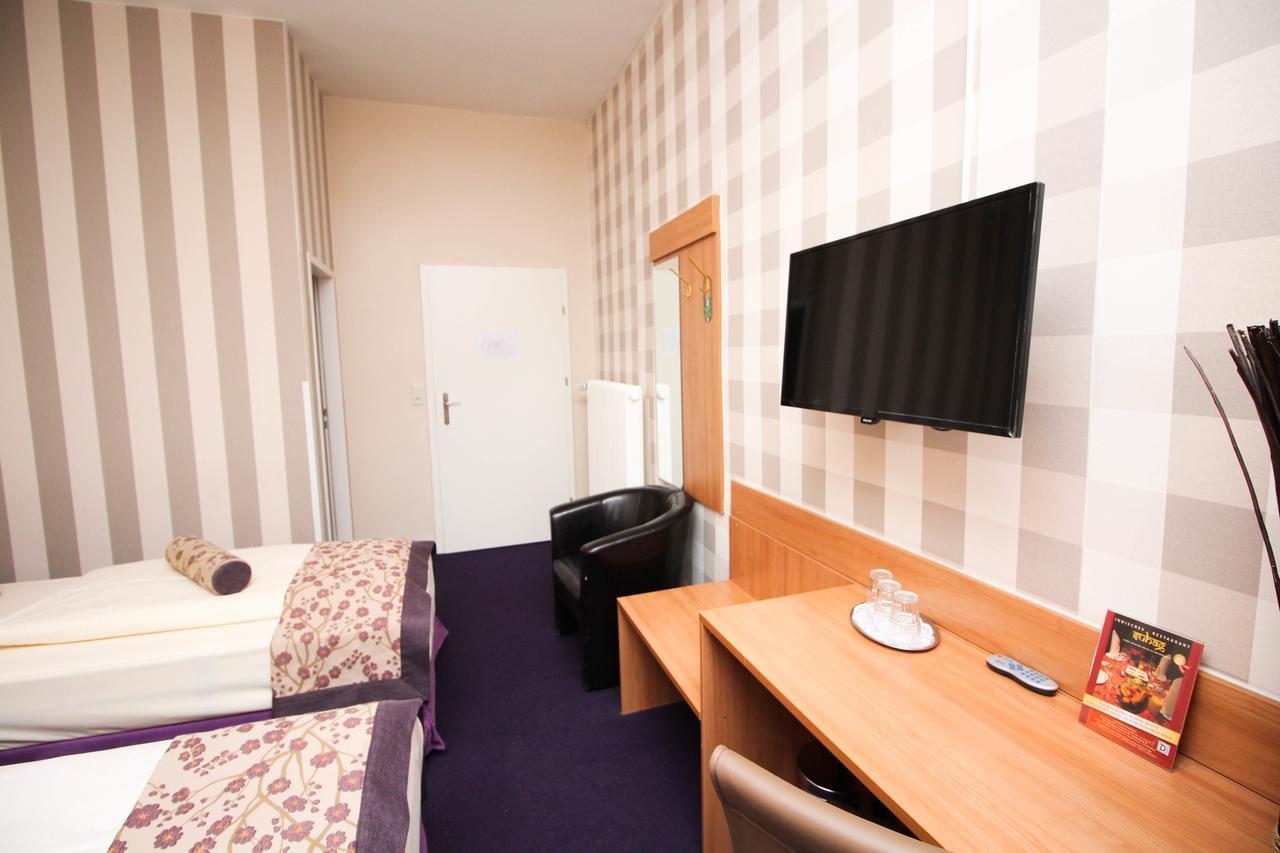 Hotel Brecherspitze Münih Oda fotoğraf
